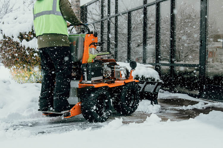 Commercial Snow Removal Company McHenry IL