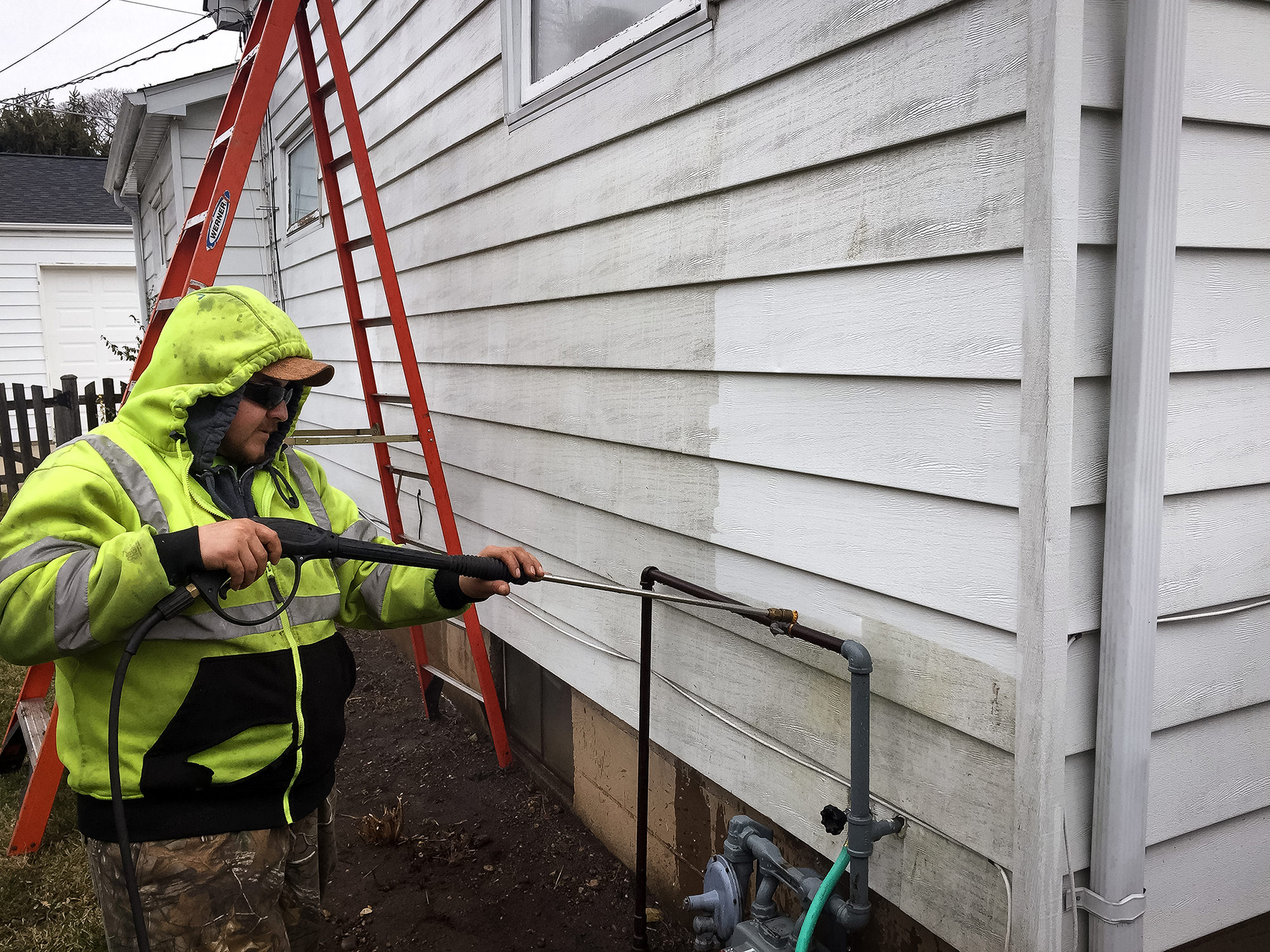 power-washing-company-in-crystal-lake-il