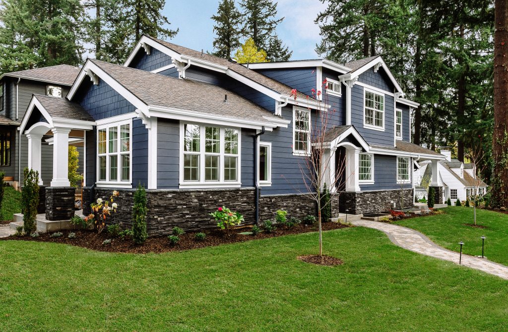 elite-lawn-care-161101-111345-1024x669