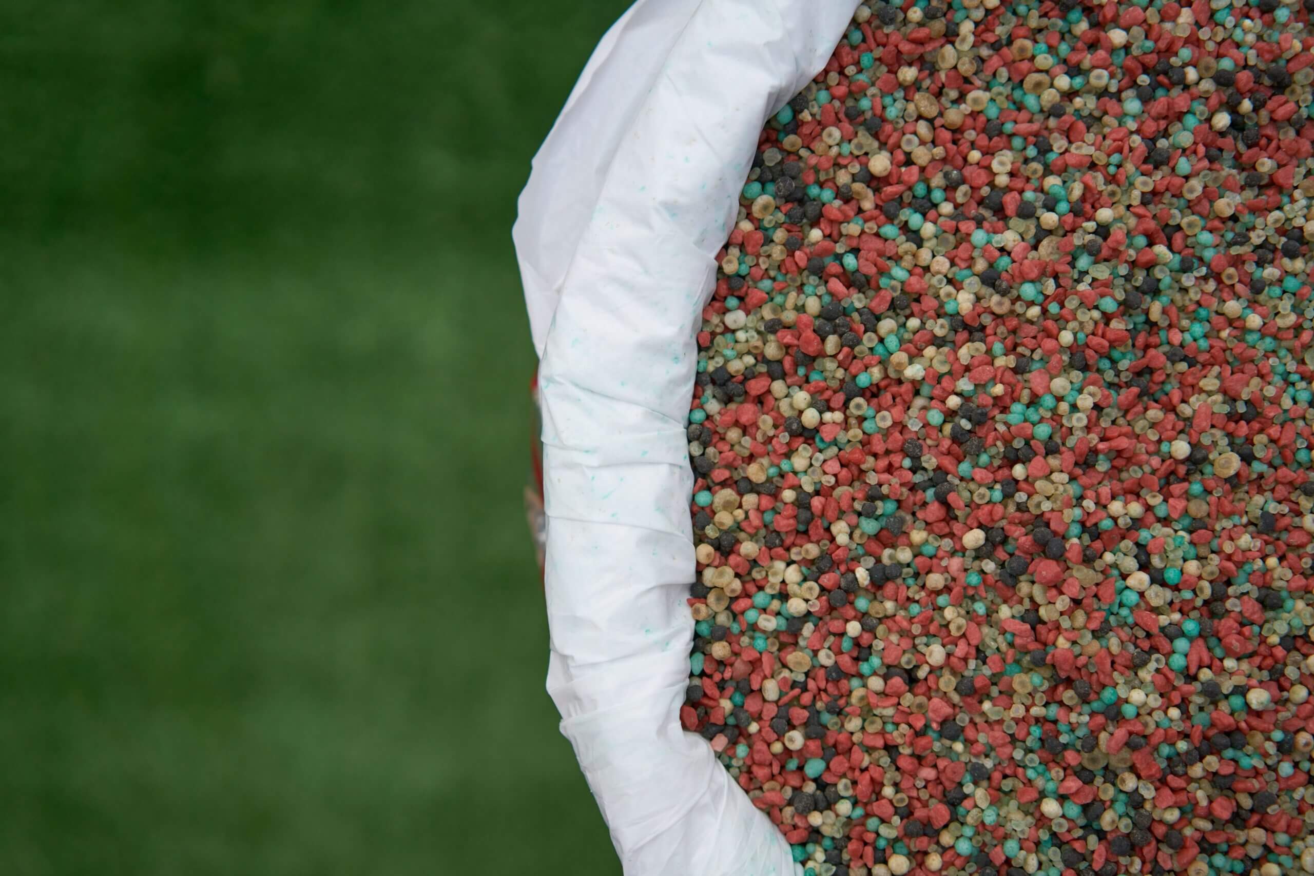 fertilization-weed-control-packages-scaled