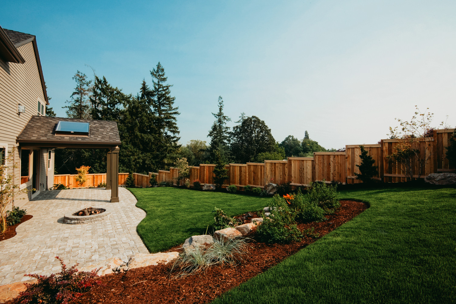 Read more about the article Is It Better To Apply A Fall Grass Fertilizer in Illinois?