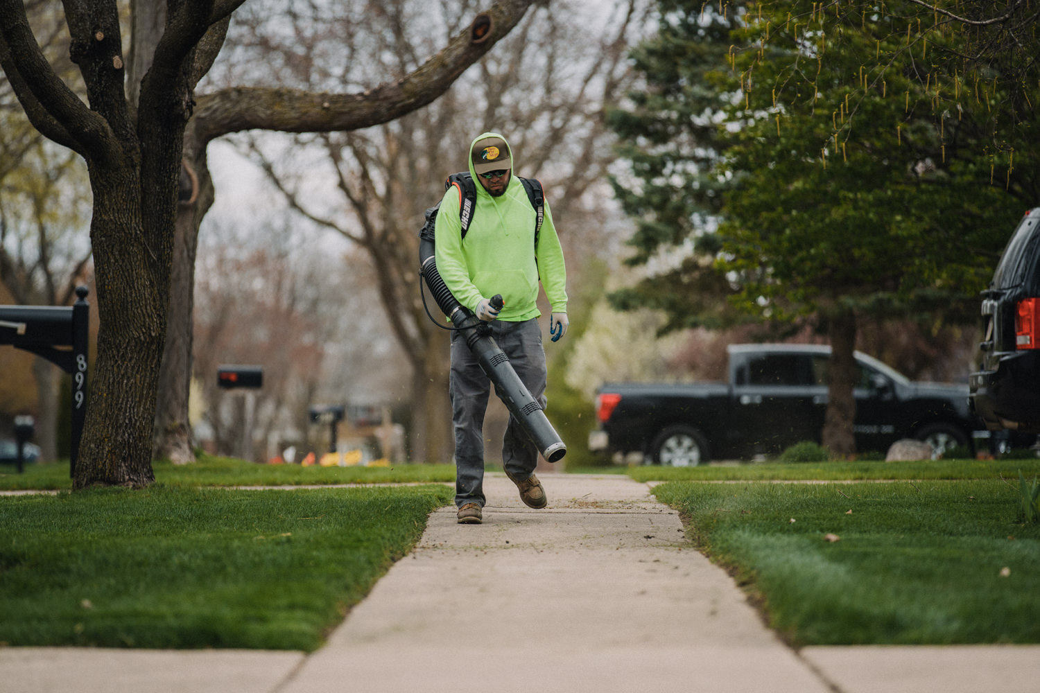 Elite Lawn Care - 2024 Lawn Care Service - Lawn Mowing