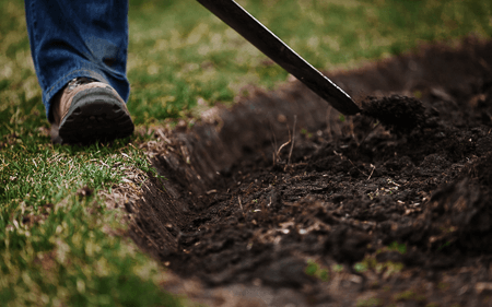 Flower bed edging service in Crystal Lake, IL.  Service areas include Crystal Lake, Village of Lakewood, Cary, Oakwood Hills, Lake In The Hills, Algonquin, and Huntley.